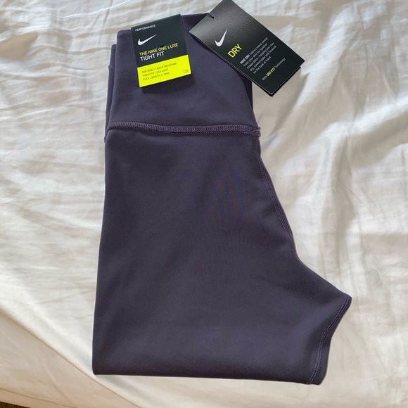 Nike one lux tight fit leggings - Picture 2 of 2